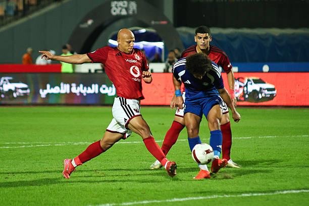 عمرو الجزار يبدأ برنامج العلاج...