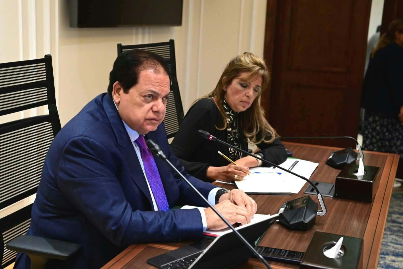 أبو العينين في الاجتماع الأول لبرلمانية الجبهة الوطنية: المواطن على رأس أولوياتن