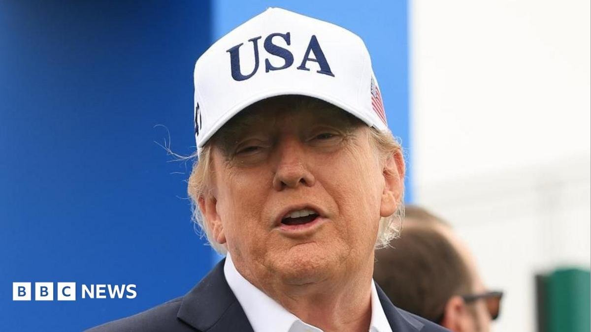 Trump downplays AI risks after...