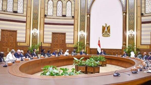 الرئيس السيسي يستقبل الوزراء ورؤساء الوفود المُشاركين في الدورة التاسعة لأسبوع القاهرة للمياه