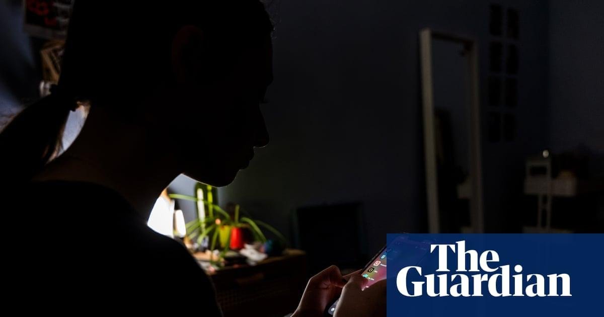 US states take on Meta in pivo...