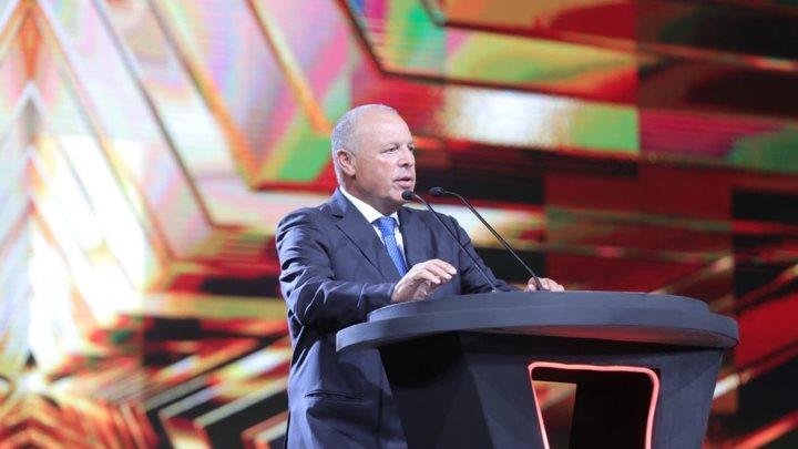 نسعى لحلول بالتنسيق مع «فيفا»....