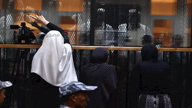 تأجيل محاكمة 46 متهمًا في قضية "خلية العجوزة الثانية" لـ26 ديسمبر