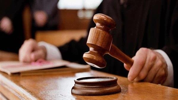 تخفيف عقوبة الإعدام إلى المشدد 15 سنة لسائق قتل شقيقه في البحيرة