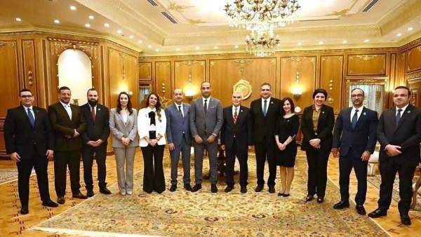 رئيس مجلس الشيوخ يشيد بأداء نو...