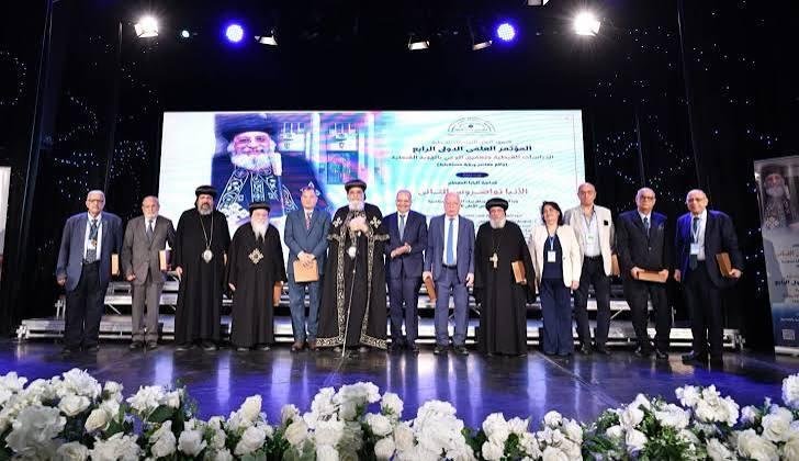 البابا تواضروس الثاني يفتتح المؤتمر العلمي الرابع لمعهد الدراسات القبطية