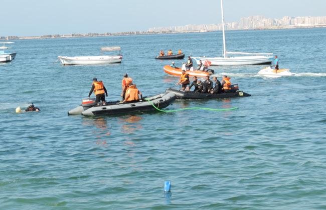 الإنقاذ النهري يكثف البحث عن شابين ألقيا بنفسهما في النيل خلال مطاردة أمنية