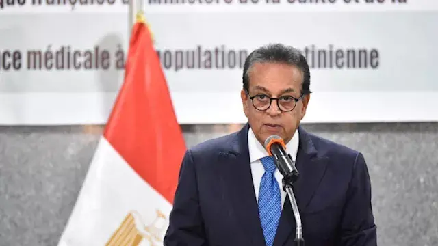 عبدالغفار: مئات المستشفيات حالتها لا تليق.. وطموحنا تجاوز هذه المشكلة