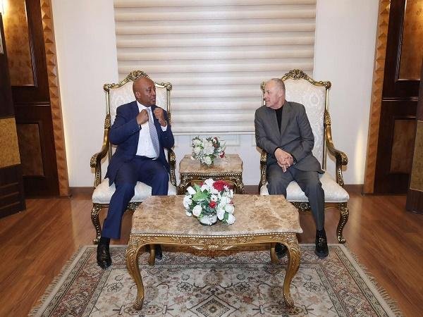 «كاف» يرفع دعمه السنوي لـ مصر إلى 700 ألف دولار