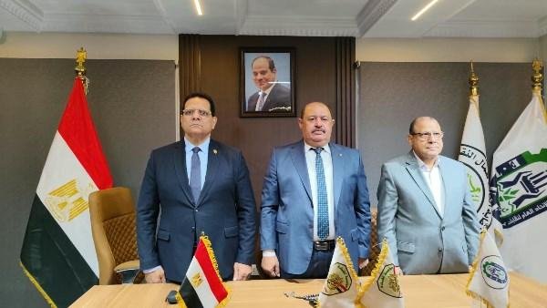 النقل البري تفتح ملف إعداد الكوادر النقابية ومواجهة الشائعات وحروب الوعي