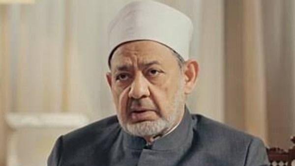 شيخ الأزهر يبحث مع سفير بيلاروس تعزيز التعاون المشترك