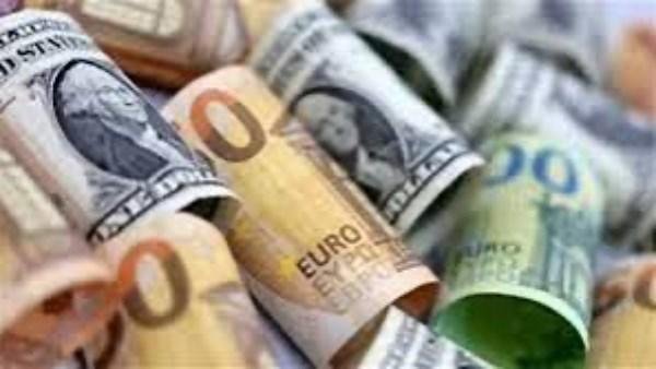دون تغيير.. سعر العملات الأجنبية في البنوك الدولار واليورو الآن