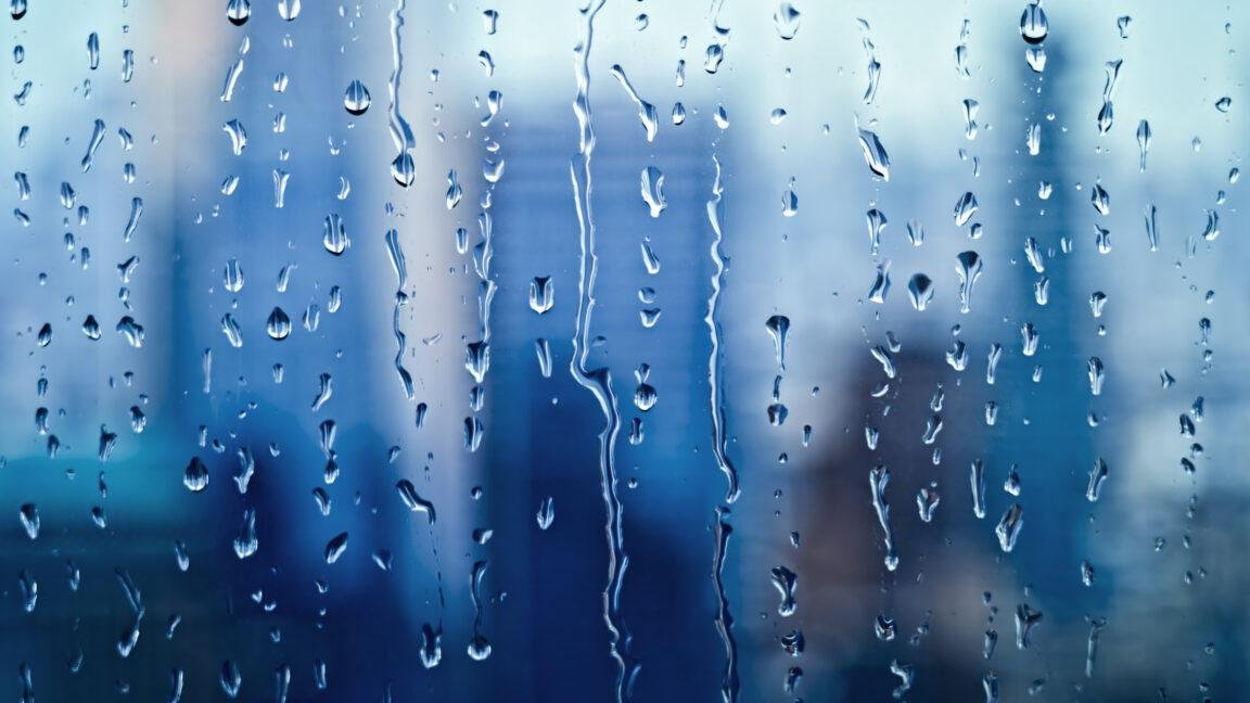 Raindrops are tiny lightning b...