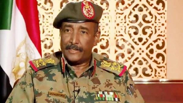 رسالة طمأنة إلى مصر.. البرهان: مواطنوكم في السودان آمنون ولا يواجهون أي مشكلات