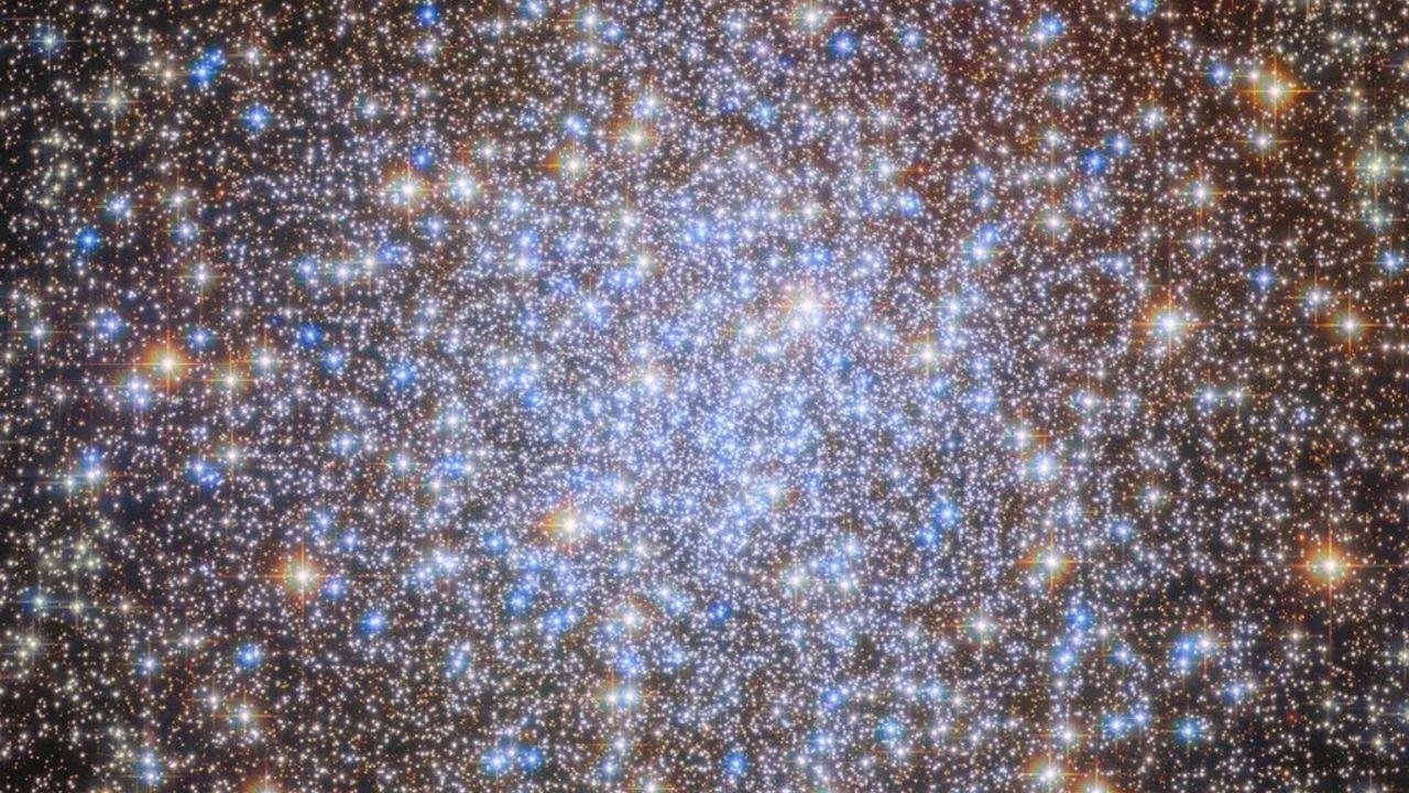 Ancient stars dazzle in a cele...