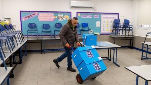 7.3 ملايين إسرائيلي يصوتون اليوم في انتخابات الكنيست الـ26