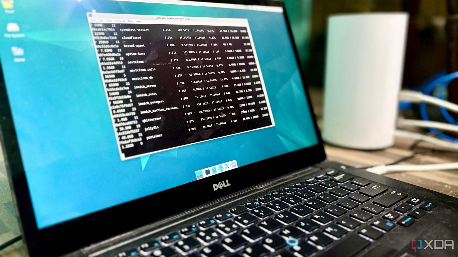 Debian developers are voting o...