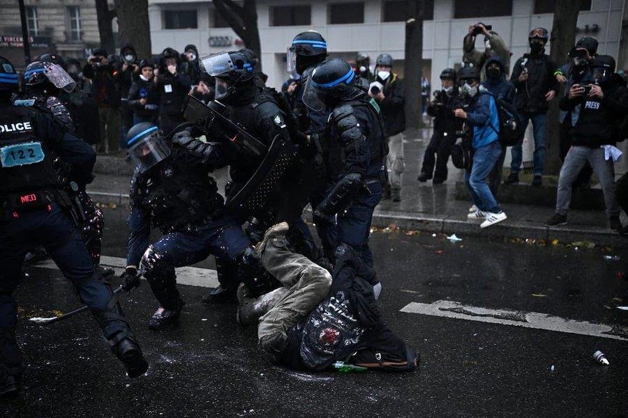 السلطات الفرنسية تعلن توقيف 1314 شخصا خلال الاحتجاجات