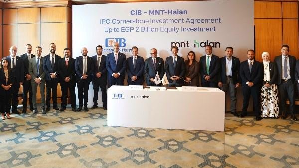 البنك التجاري الدولي يوقع اتفاقية استثمار رئيسي باستثمار يصل إلى ملياري جنيه