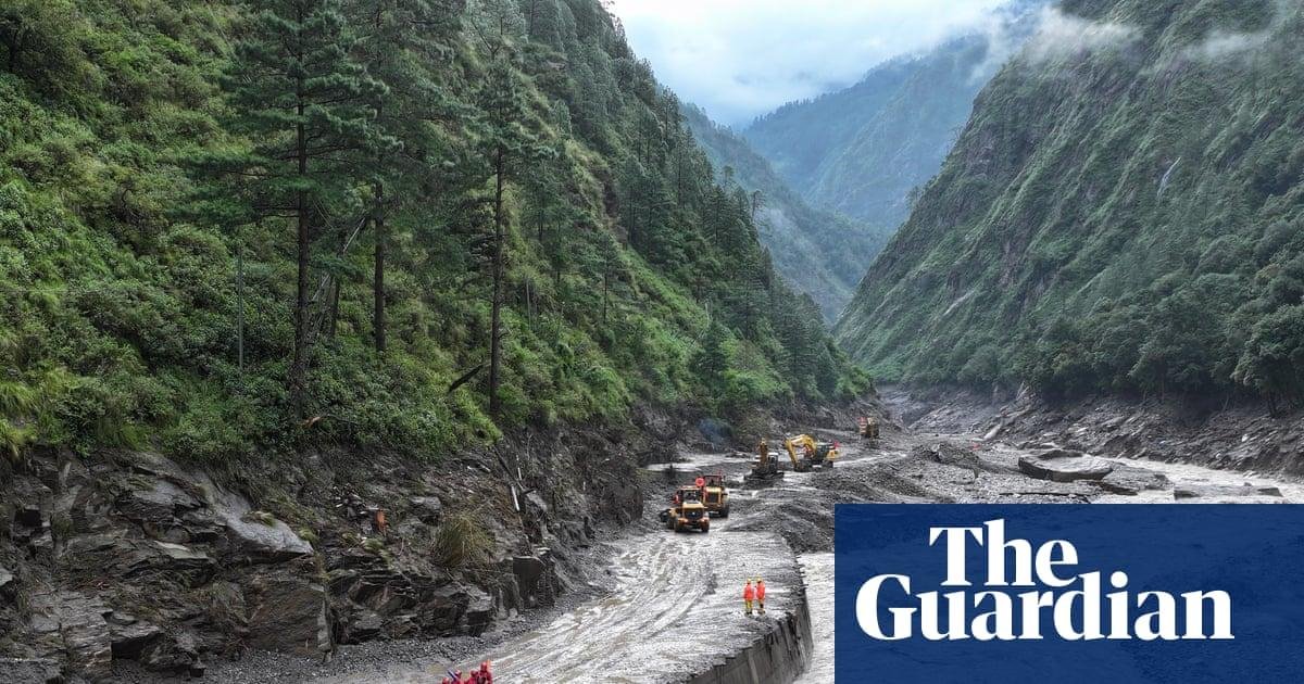 Nepal-Tibet flood rescue effor...