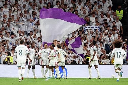 قبل الكلاسيكو أمام برشلونة.. ريال مدريد يدك شباك إشبيلية برباعية في الليجا