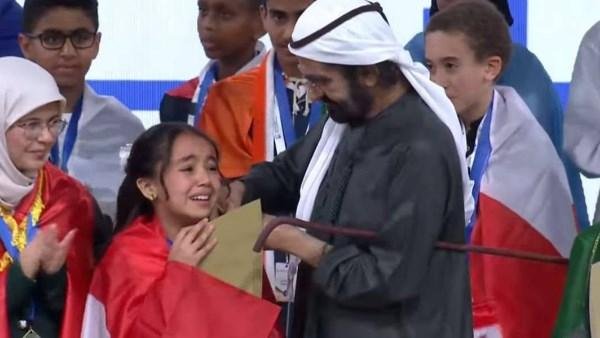 مبروك لمصر .. طالبة بكفر الشيخ تحصل على لقب بطل تحدي القراءة العربي