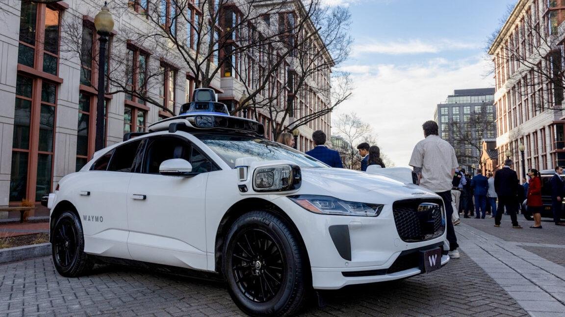 Waymo doubles spending on lobb...