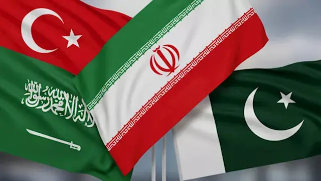 إيران تعلن التوصل إلى "تفاهمات استراتيجية" مع السعودية وباكستان وتركيا بشأن أمن المنطقة