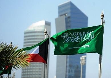 السعودية والكويت تؤكدان التضامن في مواجهة اعتداءات الحوثيين