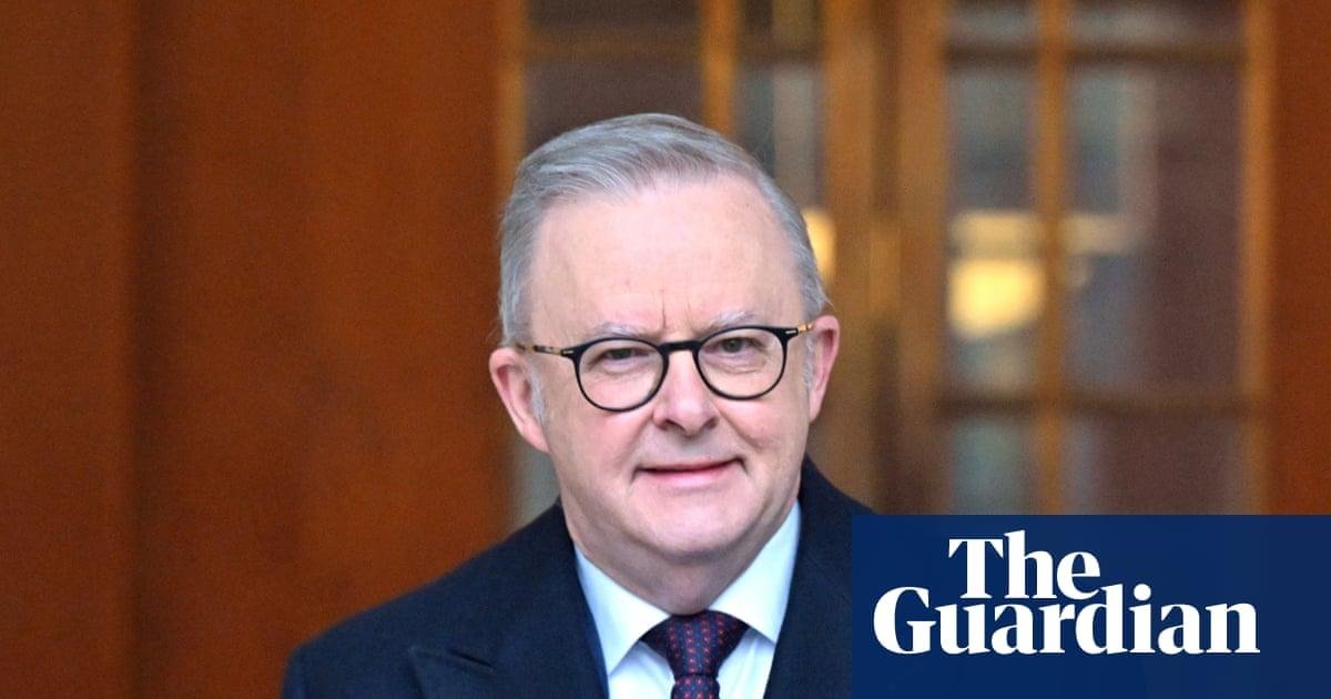 Albanese seeks to quell datace...