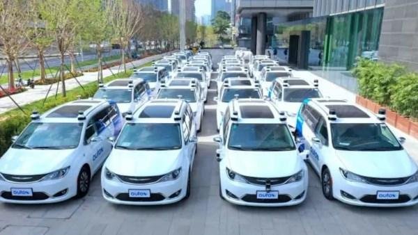 بداية 2027.. شركة صينية تستهدف دبي لتشغيل سيارات أجرة ذاتية القيادة ‏بشوارعها