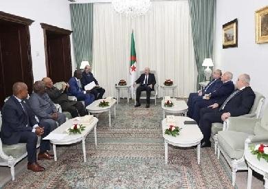 وزير العلاقات الدولية الجنوب إفريقي يؤكد أهمية توسيع التبادل التجاري وتعزيز التعاون الاقتصادي مع الجزائر