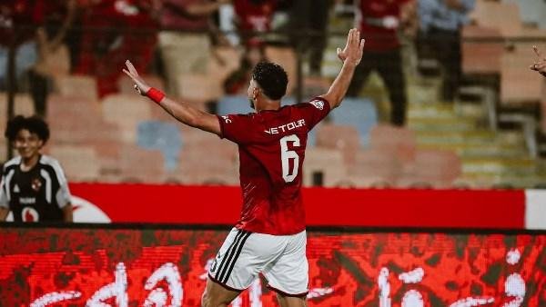 وائل جمعة يحسم الجدل حول تجميد ياسر إبراهيم في الأهلي