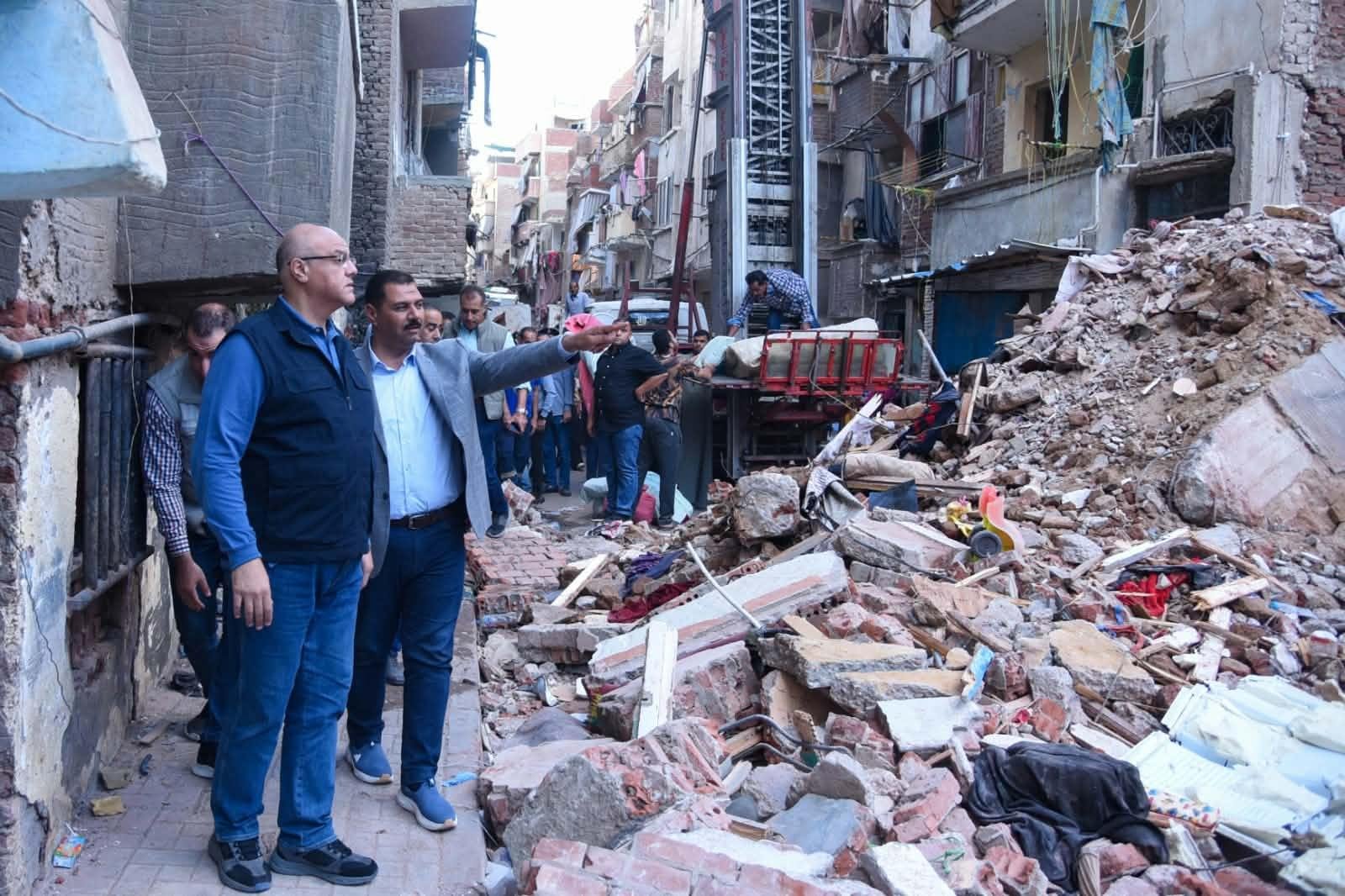 النيابة تصرح بدفن جثامين 5 ضحايا بعقار أبو سليمان المنهار في الإسكندرية