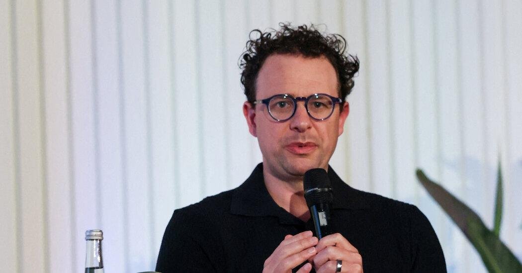 What Anthropic CEO Dario Amode...