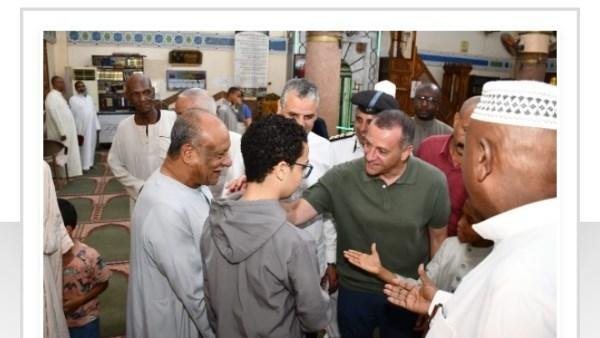 أخبار أسوان | المحافظ يستمع لمطالب سكان الرضوانية.. اللواء رماح هاشم سكرتيرا عاما
