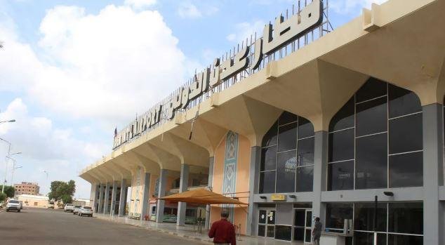 اليمن يسلم الأمم المتحدة ومجلس الأمن رسالة بشأن الهجوم الحوثي على مطار عدن