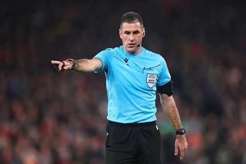 رسميًا.. حكم سلوفينية يدير لقاء القمة بين الزمالك والأهلي في الدوري