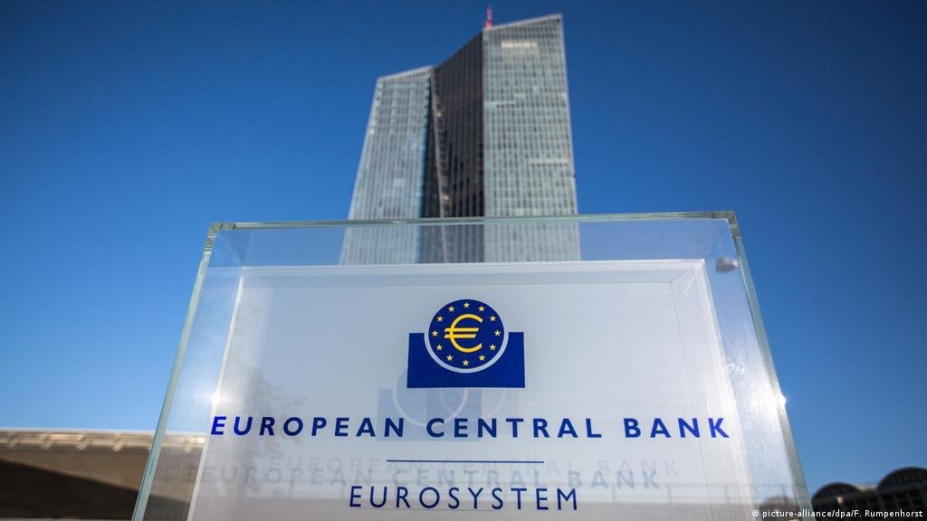 البنك المركزي الأوروبي يبقي على أسعار الفائدة دون تغيير في منطقة اليورو