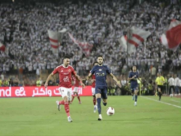 طرح تذاكر مباراة الأهلي والزمالك في الدوري