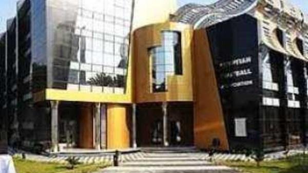 فيفا ينظم ورشة عمل لنظام الانتقالات الدولية بمركز المنتخبات الوطنية في أكتوبر