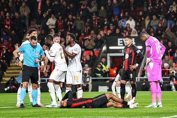 ميلان يسقط من جديد في الدوري الأوروبي ويخسر أمام بورنموث