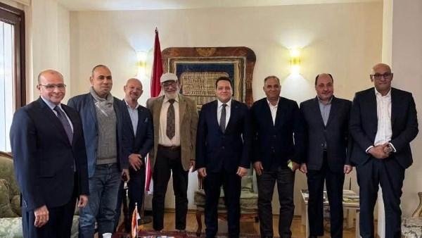 سفير مصر لدى ألبانيا: الدولة حريصة على رعاية مصالح مواطنيها بالخارج