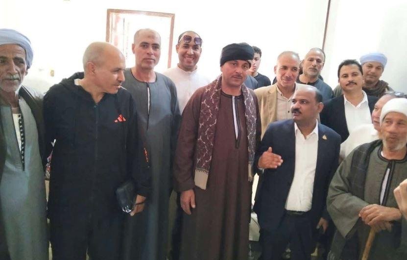 عقب مقتل 6 أشخاص من الطرفين.. إنهاء أسرع خصومة ثأرية بين أبناء العمومة في أسيوط