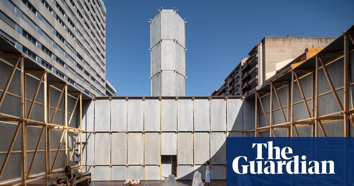Reclaiming the streets: the ar...