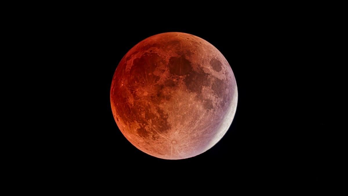 August lunar eclipse 2026: Whe...