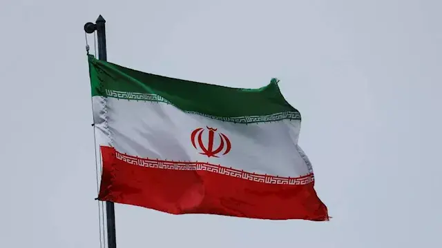 إيران تؤكد سيطرتها على قرار فت...