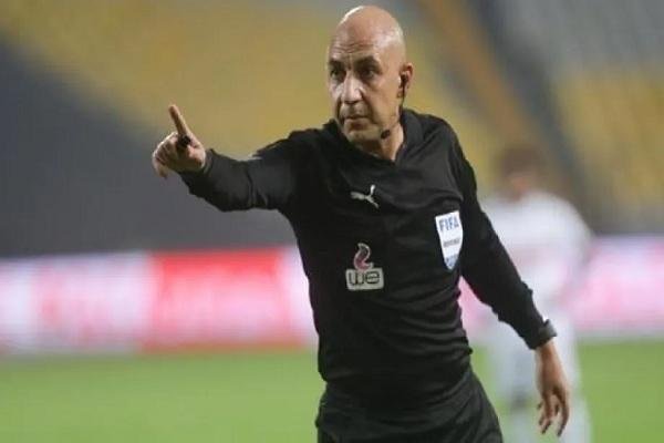 محمد عادل: الزمالك يستحق ضربة جزاء أمام الأهلي