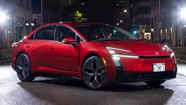 تويوتا كورولا 2028 تستعد للانطلاق بـ4 خيارات ونسخة كهربائية بسعر اقتصادي
