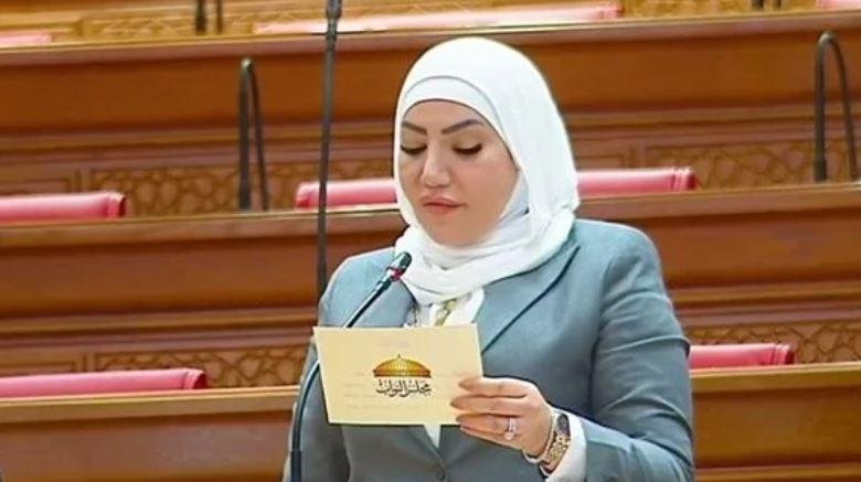 طلب إحاطة للحكومة بشأن مراجعة القواعد المنظمة لدراسة وامتحانات مواد الهوية الوطنية للطلاب المصريين بالخارج